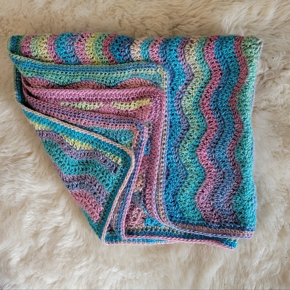 Handmade Crocheted Blanket - Picture 5 of 5